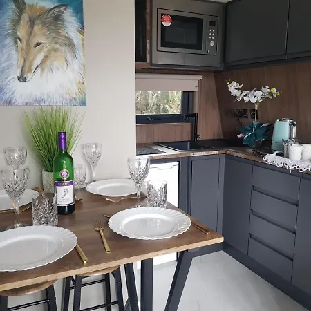Glamorous Glamping بيت ضيافة بيل مولت