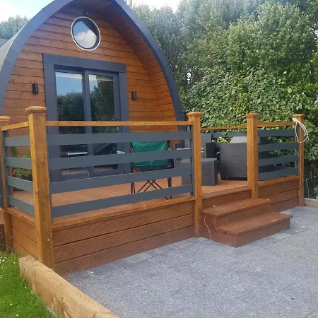 بيت ضيافة Glamorous Glamping